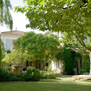 Maison Piloni Couette-café LʼIsle-sur-la-Sorgue